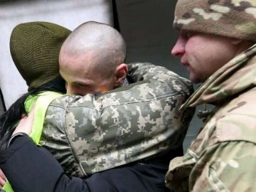 Обмін полоненими: додому повернули 41 українця