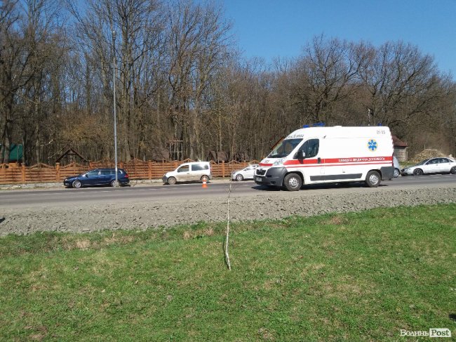 Під Луцьком маршрутка втрапила в аварію, є постраждалі. ФОТО