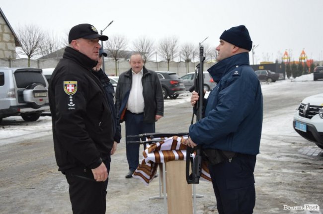 У Підгайцівській громаді – підсилення: двоє нових поліцейських офіцерів та два нові автомобілі. ФОТО