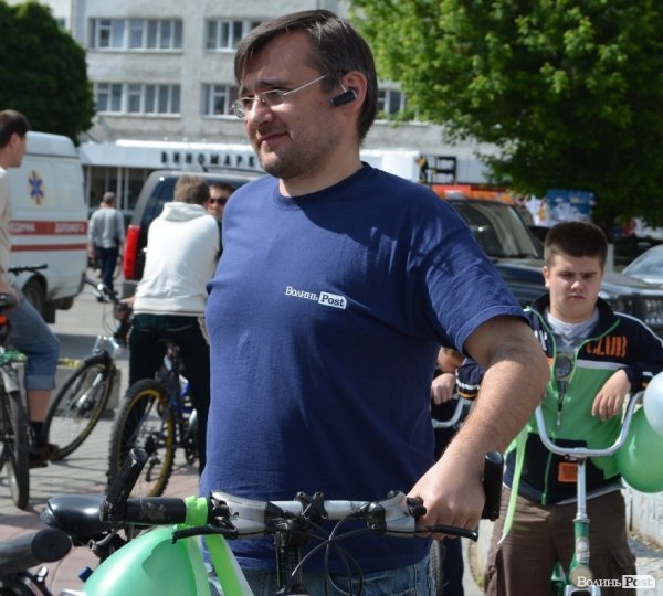 Велодень у Луцьку зібрав більше тисячі людей. ФОТО 