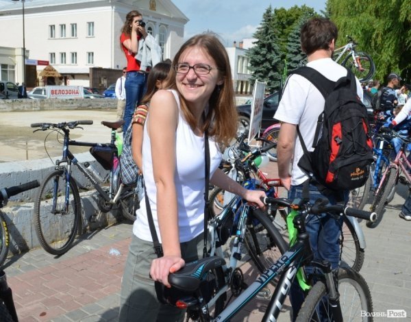 Велодень у Луцьку зібрав більше тисячі людей. ФОТО 