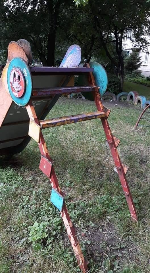 У Луцьку через небезпечну гірку травмувалась дитина. ФОТО