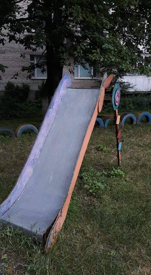 У Луцьку через небезпечну гірку травмувалась дитина. ФОТО