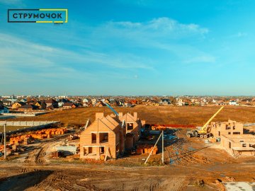 Краєвиди Струмівки і ЖК «Струмочок». ФОТО*