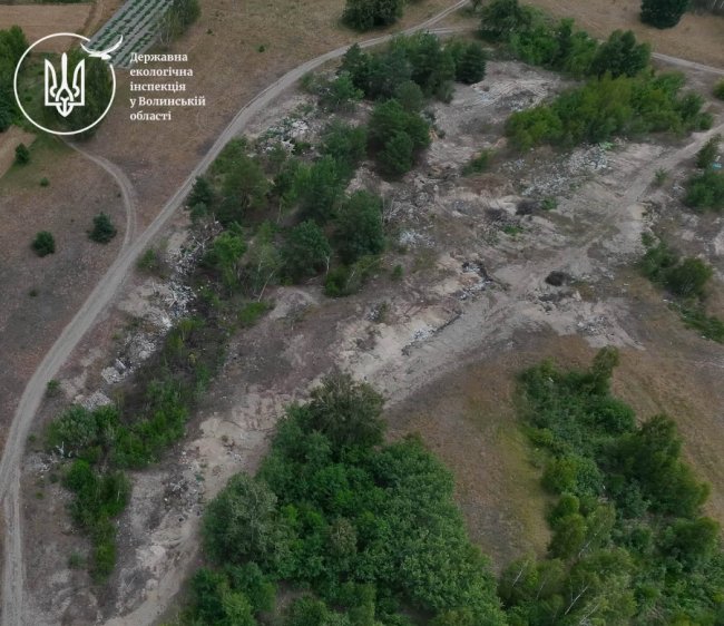Збитки - понад 1 мільйон: на Волині виявили два стихійні сміттєзвалища