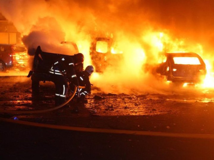 Суми опинилися під масованою атакою російських дронів