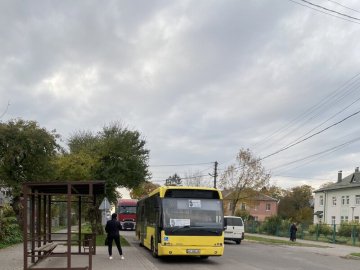 У Луцьку на один із маршрутів замість «Богданів» пустили великі автобуси