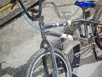 У Луцьку затримали велосипедиста, який мав при собі наркотики