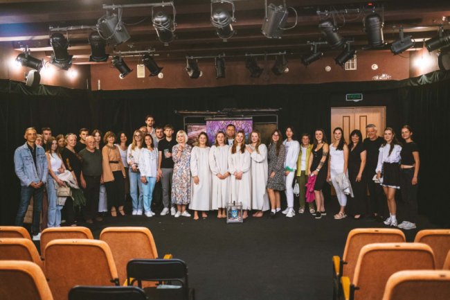 Обмін досвідом: молоді київські театрали у Луцьку показали виставу «Вирій»