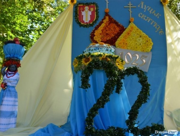 Інтернат, правознавчий ліцей, гімназії 14, 18