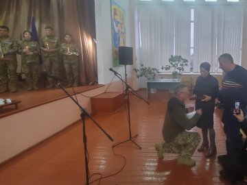 Мужність воїна із Волині відзначили орденом після загибелі