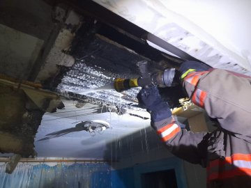 У селі на Волині загорівся житловий будинок