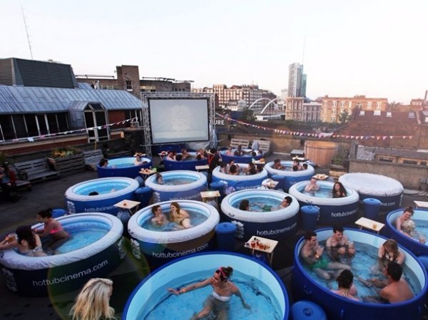 Добірка цікавих та найнеймовірніших кінотеатрів світу. ФОТО