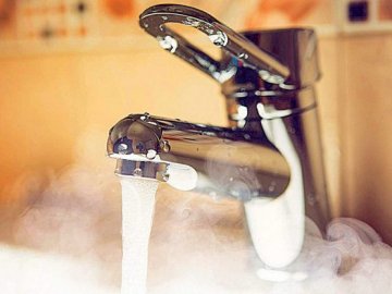 У «Луцьктеплі» пояснили, чому на Кравчука та Соборності – проблеми із постачанням гарячої води 