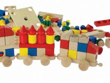 Чому дерев’яні іграшки досі користуються популярністю?*