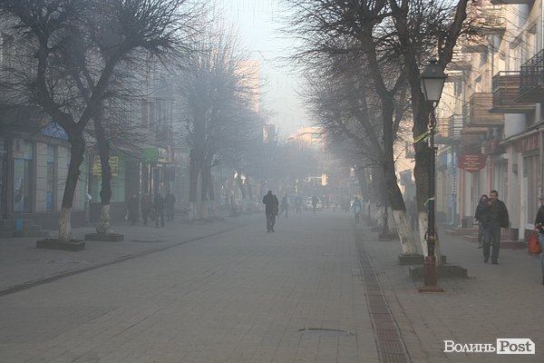 Пожежа в центрі Луцька. ФОТОРЕПОРТАЖ