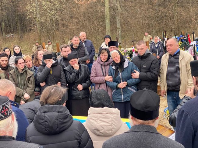Навіки 25: на Волині поховали Героя Олександра Пархомчука