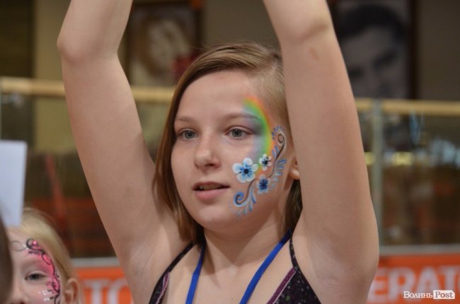 Діти наших Героїв: у «ПортСity» розважали дітей волинських атовців