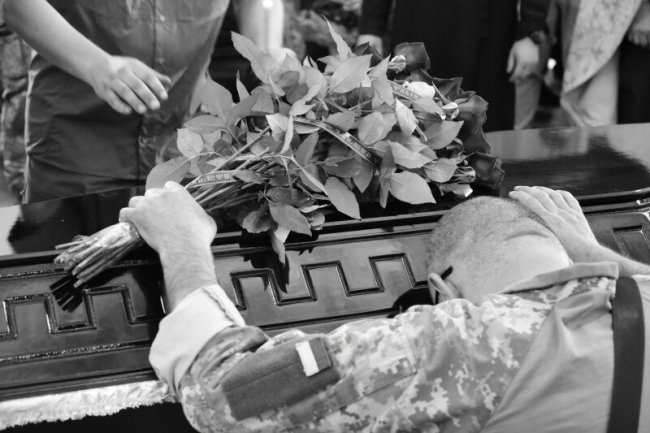 У Луцьку попрощались із загиблим Героєм Михайлом Штиком