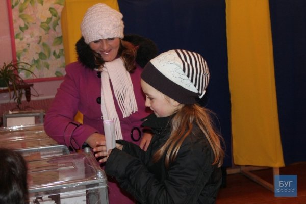 Вибори в Павлівці: журналісти заявили про маніпуляції