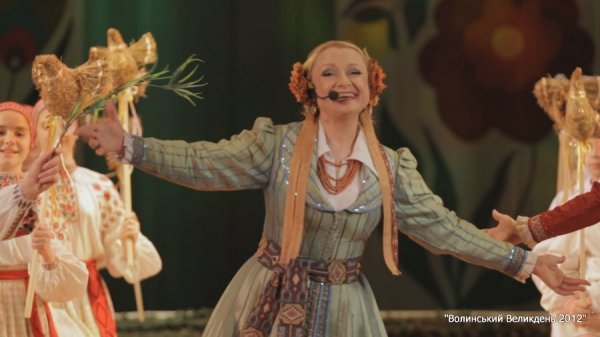 На «Волинському Великодні» на сцену вийшли майже сто учасників