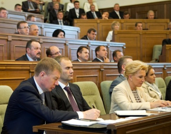 Як Януковичу в Луцьку екскурсію робили. ФОТО