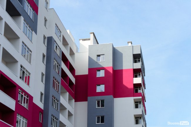 Як у Луцьку будують оселі мрії у яскравому ЖК «Caramel Residence». ФОТО*