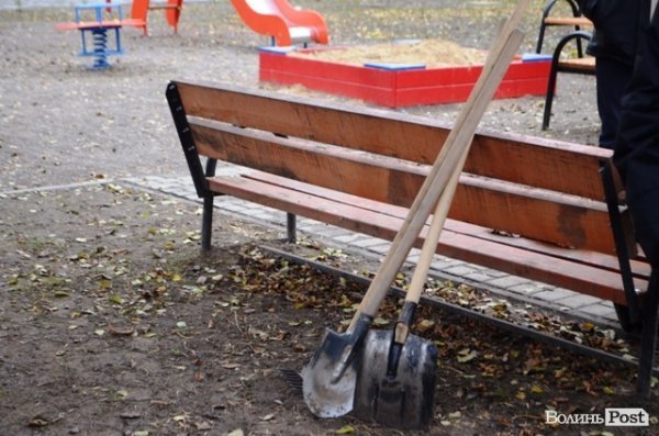 Як луцький депутат виконує свої обіцянки. ФОТО