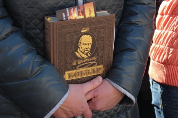 У Луцьку вшанували пам'ять Тараса Шевченка. ФОТО