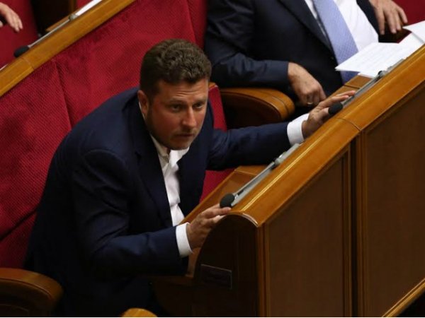 Волинські нардепи знову кнопкодавлять. ФОТО