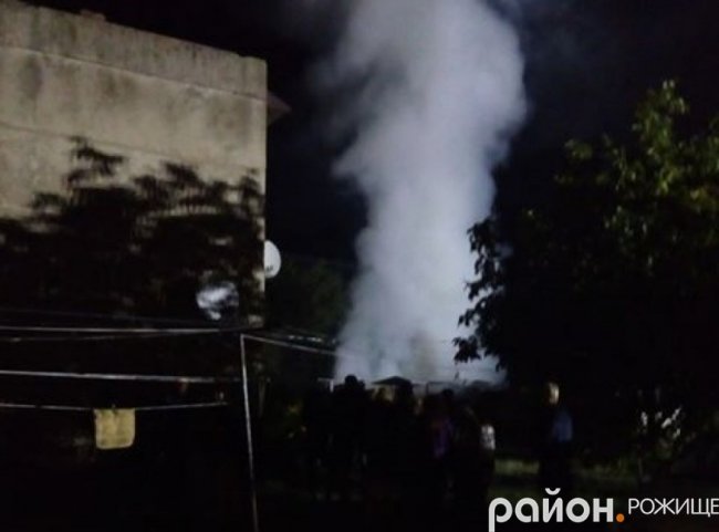 У Рожищі –  ще одна пожежа: власники споруди підозрюють підпал