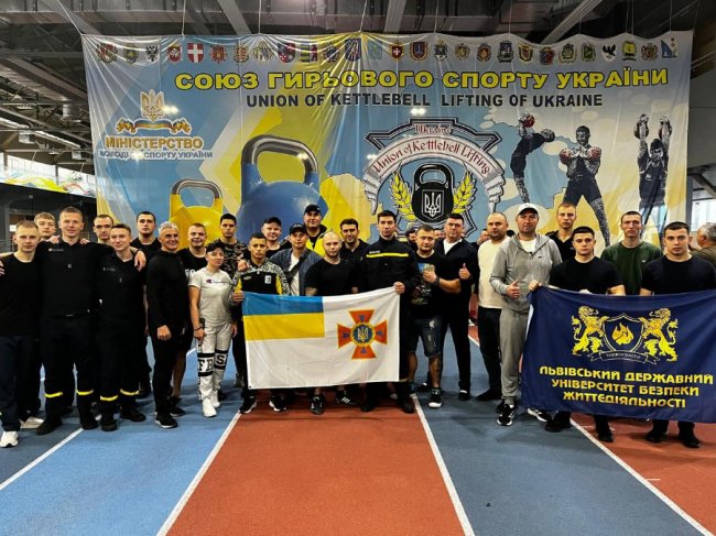 Луцький рятувальник виборов срібло на чемпіонаті України з гирьового спорту