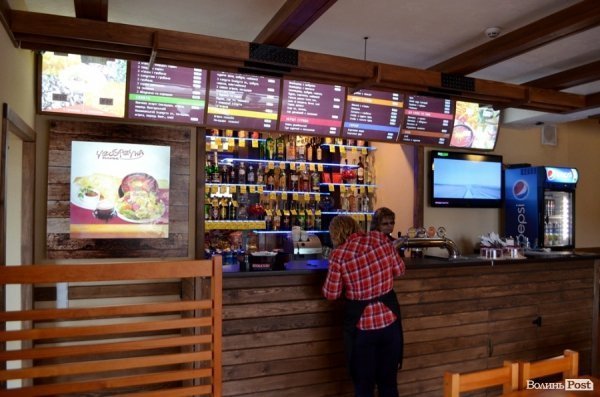 «Ресора» - мінус. «Чебуречна» - плюс. Смачного Луцька!