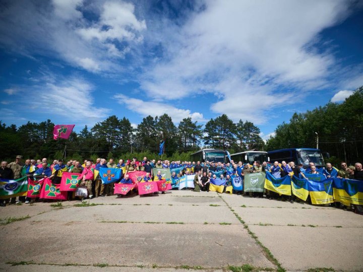 На Волинь з полону повертається ще один воїн, сім'я якого переїхала з Маріуполя