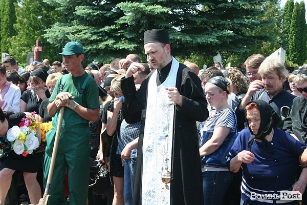 Воїнів-лучан поховали в Гаразджі. ФОТО