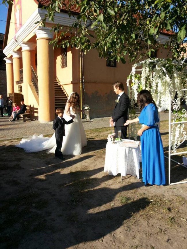 За вересень у Луцьку одружилося понад 200 пар. ФОТО