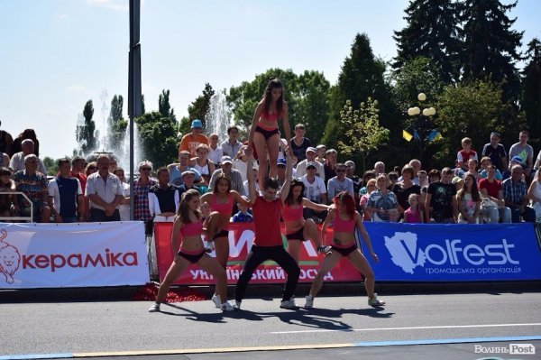 22 богатирі вражали лучан надзвичайною силою та міццю. ФОТО