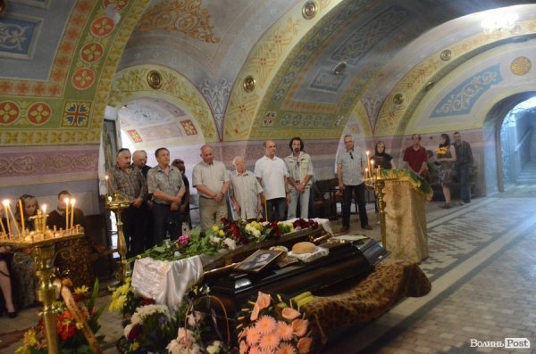 Лучани провели в останню путь метра волинського кінематографа. ФОТО