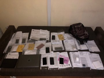 Водій автобуса хотів провезти через «Ягодин» техніку майже на 400 тисяч гривень. ФОТО