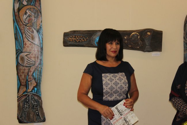 Луцька художниця показала свої «Знаки часу». ФОТО