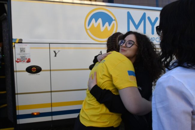 Діти загиблих Героїв та зниклих безвісти з Луцької громади вирушили на відпочинок до США