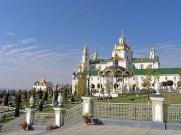 Києво-Печерську та Почаївську лаври можуть повернути державі, – законопроект