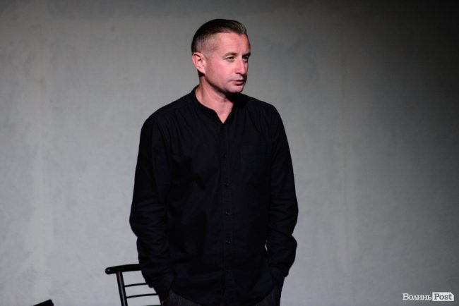 Жадан у Луцьку: про культуру як зброю, заздрість котам і «щастя, яке не оминеш»