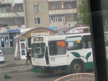 У Луцьку – друга за день аварія за участю тролейбуса