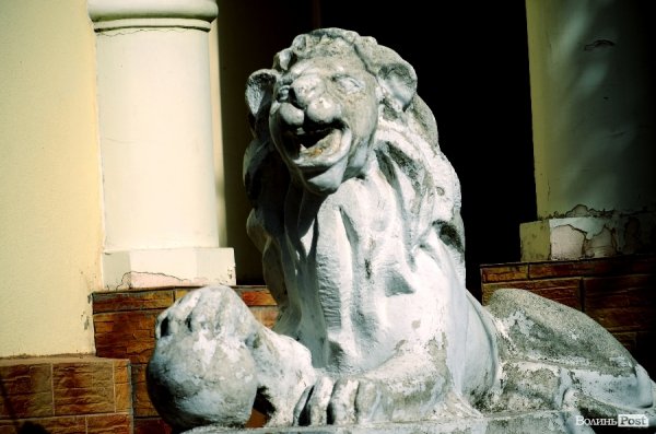 Фотопогляд: вулиця Лесі Українки