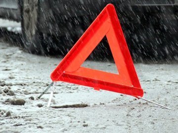 Аварія на Волині: Renault переїхало пенсіонерку