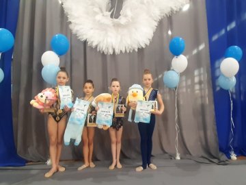 Юні гімнастки з Волині змагались у Львові та Луцьку: назвали переможців