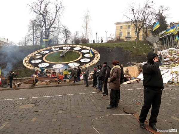 Майдан буденний. НОТАТКИ ОЧЕВИДЦЯ. ФОТО