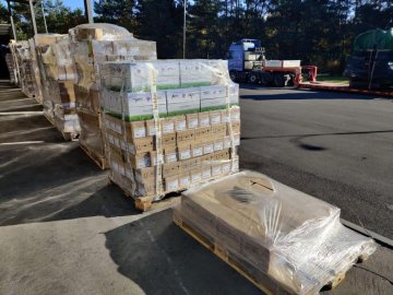 Волинські митники затримали вантаж з підробленими документами на понад 1 млн гривень