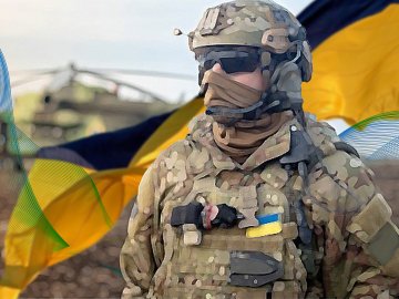 Близько мільйона українців отримують бойовий  та військовий досвід, – Данілов